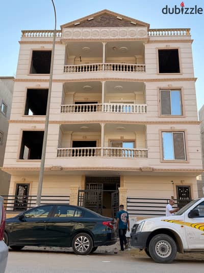السياحية (أ) – حدائق أكتوبر، ثاني نمرة من الرئيسي، بالقرب من طريق الفيوم، الممشى السياحي، جميع الخدمات
