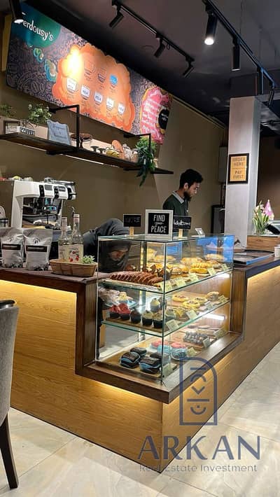 Shop A&S 21m for sale in Med Town Mall | In front of Dar Masr and next to the petrol station and Sakan Masr and the wholesale market if you are looking for a shop in a location that guarantees a continuous flow of customers.