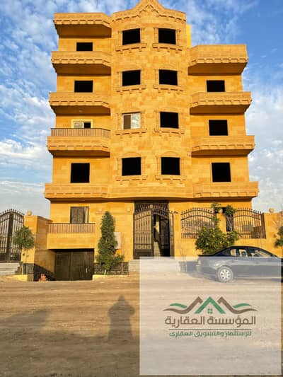 عمارة كاملة للبيع بأفضل موقع في الحي الأول – أكتوبر الجديدة بجوار بادية