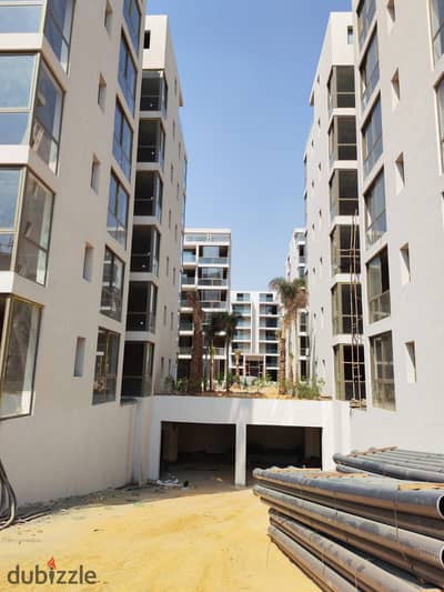 شقة مع حمام سباحه للبيع في ليك فيو ريزيدنس 2، القاهرة الجديدة Lake View Residence 2 New Cairo
