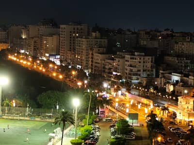 شقه للبيع 4 غرف فيو المتحف في زيزينيا