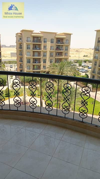 شقه ٢١٦ للايجار بالرحاب بالمرحله السابعه بالمطبخ والتكيفات