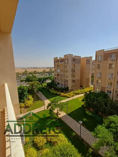 للبيع شقة مميزة في مدينتي فى B11 طلعت مصطفى بمساحه 96م فيو جاردن صريح إطلالة مباشرة على الجاردن والستريب مول تشطيبات فندقية فاخرة استلام جاهز