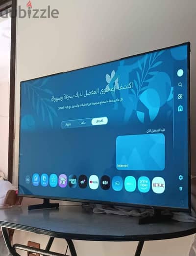 شاشه سامسونج 55 بوصه كسر زيرو معاها الريموت والكرتونه