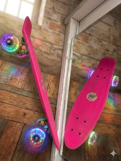 Great condition with carry bag and light up wheels