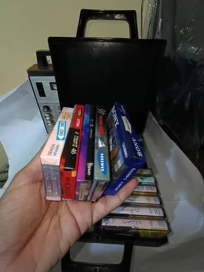 عدد 5  شريط بماركات عالميه بسعر مناسب