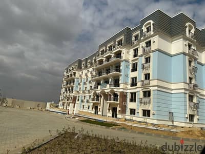 Ready to move IVilla 240m +40m Roof Corner for sale in Mountain View ICity New Cairo