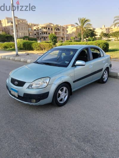 كيا ريو 2005