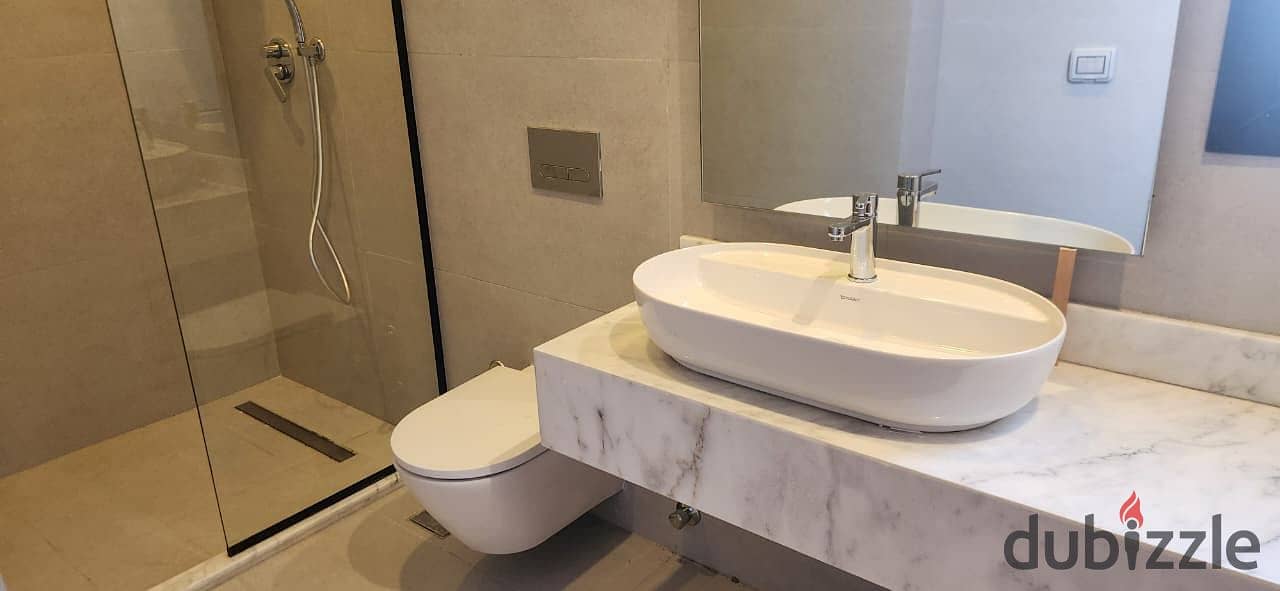 Luxury Finishing . . First Hand 0 Luxury Finishing . . First Hand 0