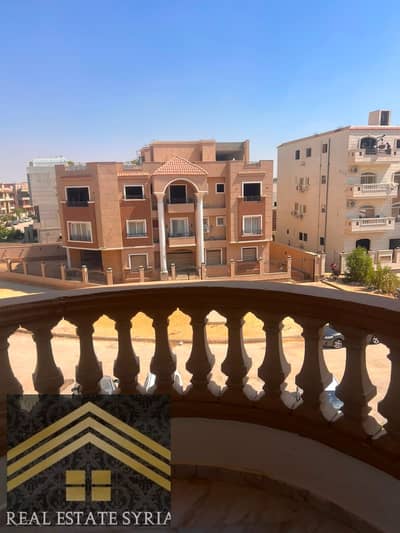 Apartments for rent in the third neighborhood east, second balcony, 250 meters, three rooms and two bathrooms, including a master room, first occupancy, natural gas