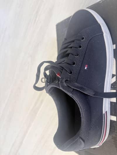 Tommy shoes size 36