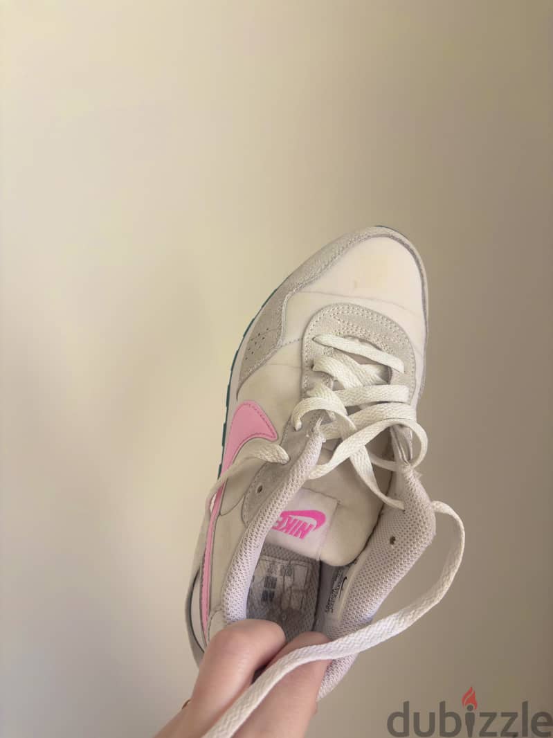 Nike shoes size 36 2