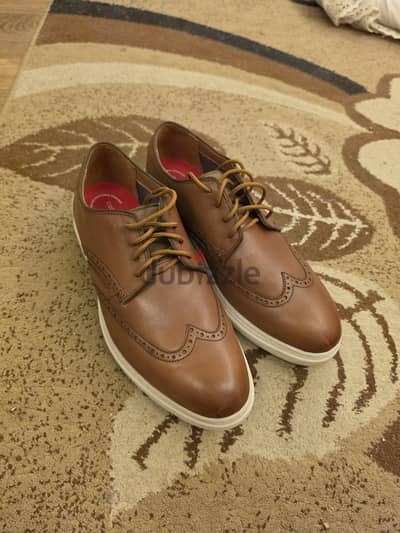 2 clarks size 44 used shoes