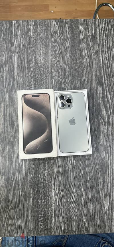 Apple - iPhone 15 Pro Max