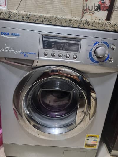 غسالة ايديال زانوسي 7 kg