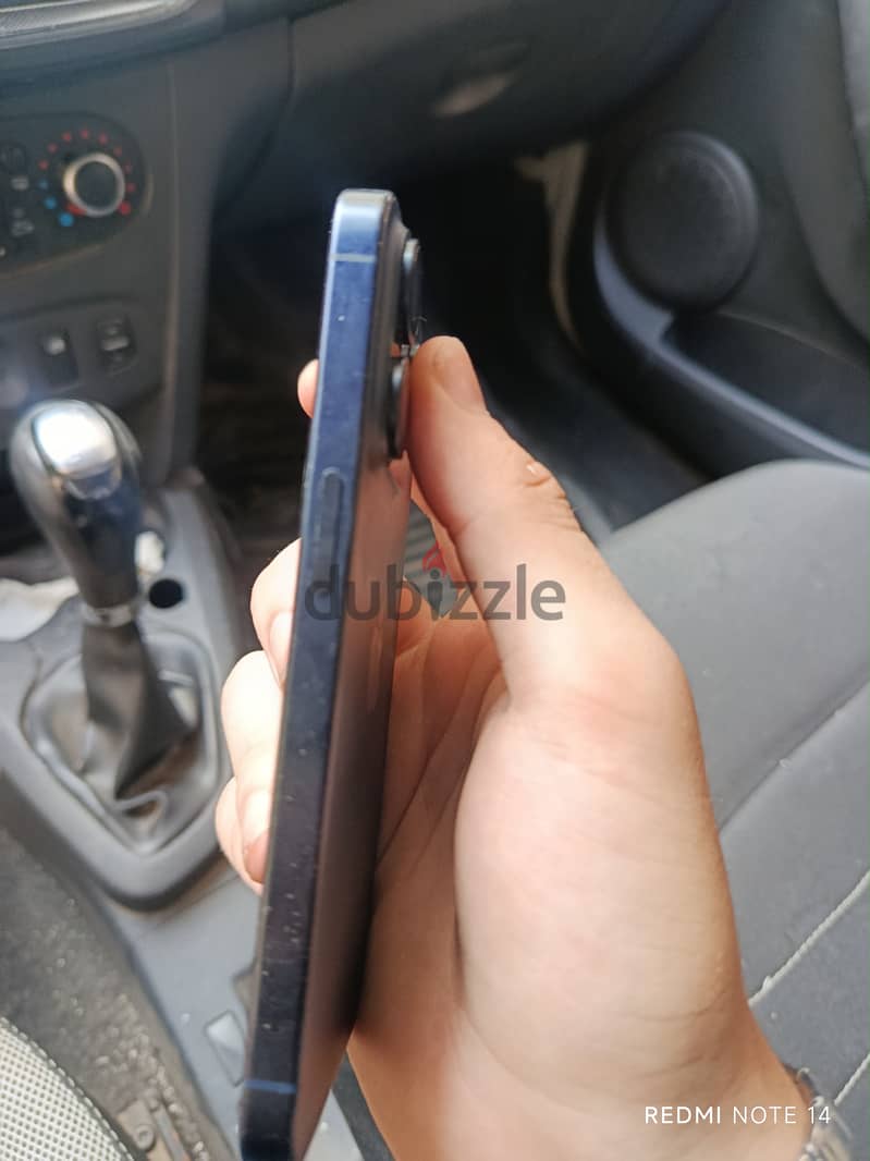 Apple - iPhone 15 Pro 1