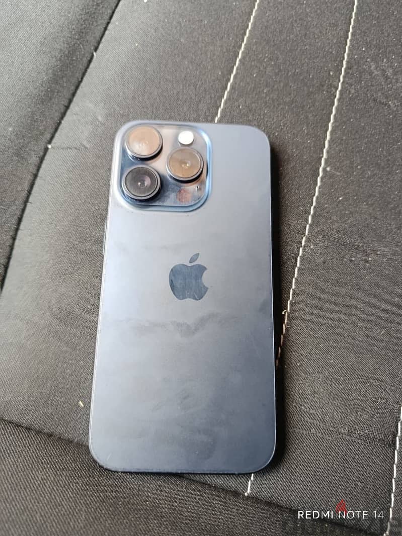 Apple - iPhone 15 Pro 6