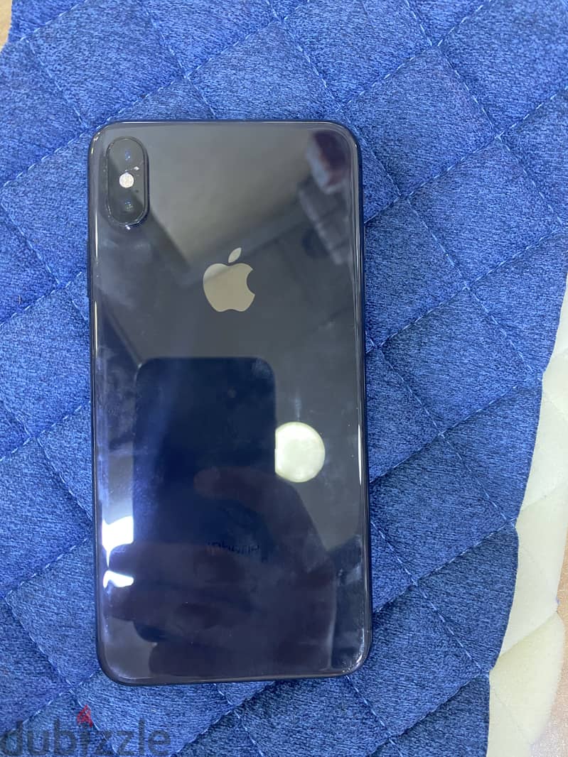 Apple - iPhone XS Max 4