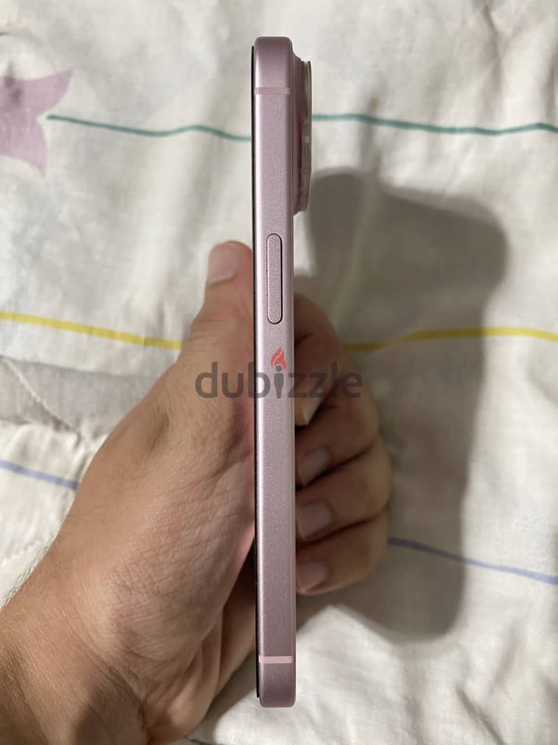 Apple - iPhone 15 3