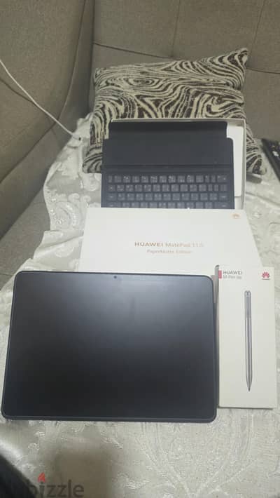 Huawei matepad 11.5 8/256 with keyboard and M-pen elite