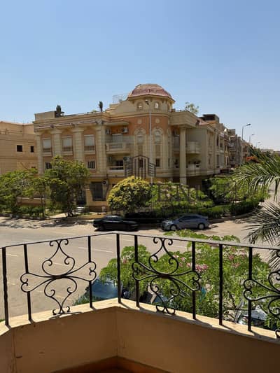 Apartment for sale Fully Finished Super Lux Very Good Location at El Yasmeen 8