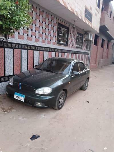 دايو لانوس 2004