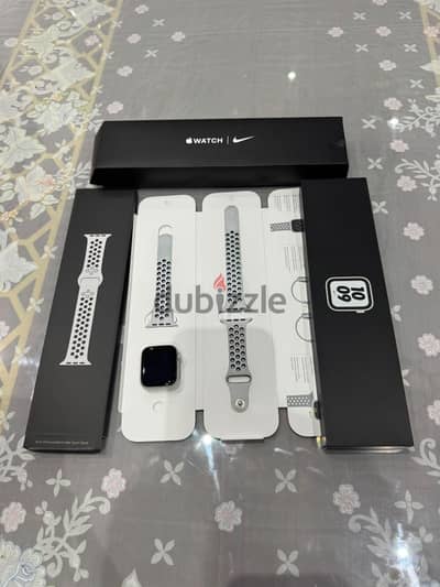 apple watch nike SE 44m