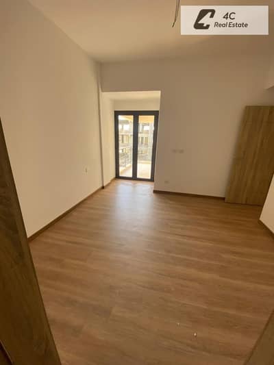 لسرعه البيع سكاي لوفت  ريسيل Marasem Fifth Square  التجمع الخامس متشطب بالكامل open view landscape شامل الصيانة والجراج جاهزة للمعاينه و الاستلام