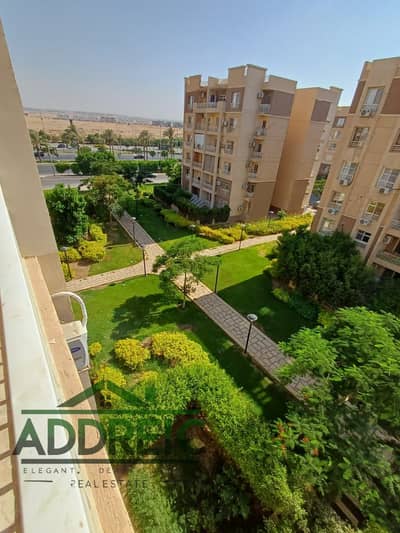 Apartment for Sale in Madinaty This 96 sqm apartment boasts a direct, unobstructed Garden View, perfectly facing the All Seasons Park, providing breat