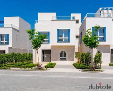 Not every day you find Twin House with a sea view... and delivered within a month.  Naia Bay | Ras El Hekma