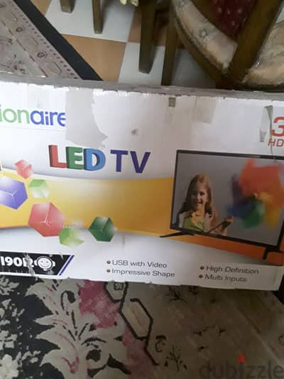 شاشه full hd يونيون اير لم تفتح خالص لم تحصين.  مستعمله  حاله جيده جدا
