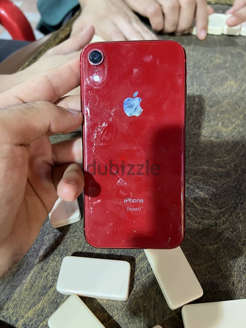 Apple - iPhone XR 4