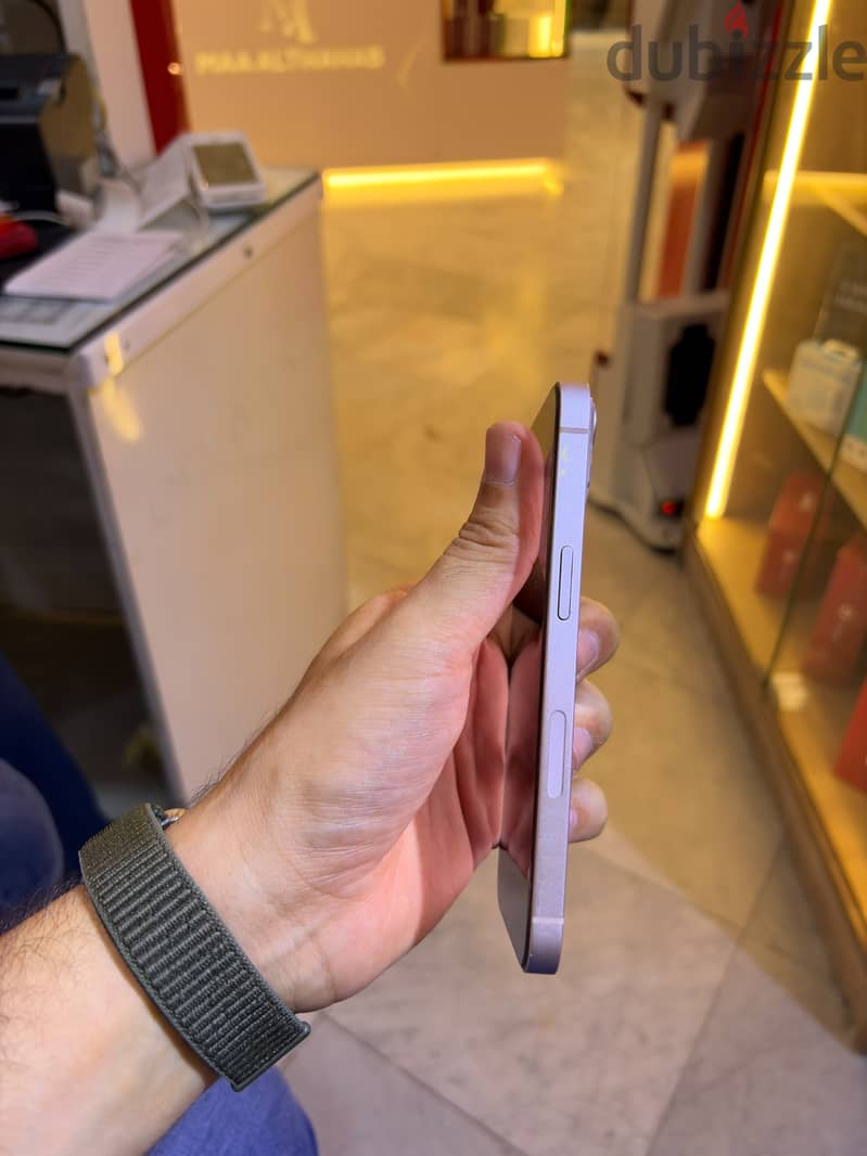 Apple - iPhone 13 1