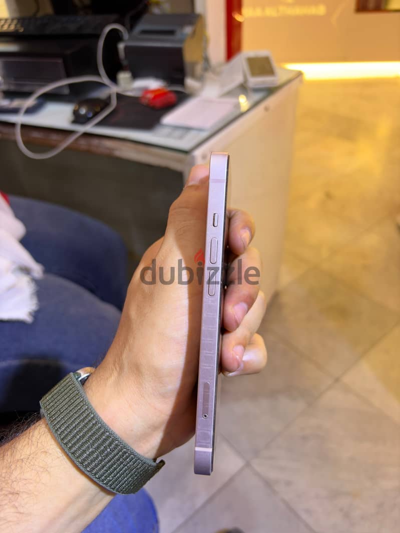 Apple - iPhone 13 2