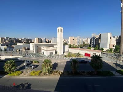 للبيع كاش في مدينتي مرحلة ااb8 شقة لقطة مساحة 103م تتكون من 2غرفة نوم و 1حمام بموقع متميز و قريب جدا من الخدمات و بسعر كويس جدا