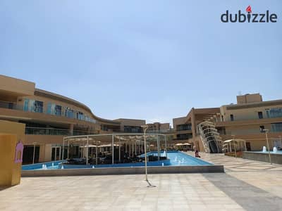 Golden opportunity to rent a shop in Al-Rehab with an area of 74 meters in the finest and most famous malls of Al-Rehab. Excellent location on the first floor, outside, next to the escalator and steps away from McDonald's restaurant and Starbucks.