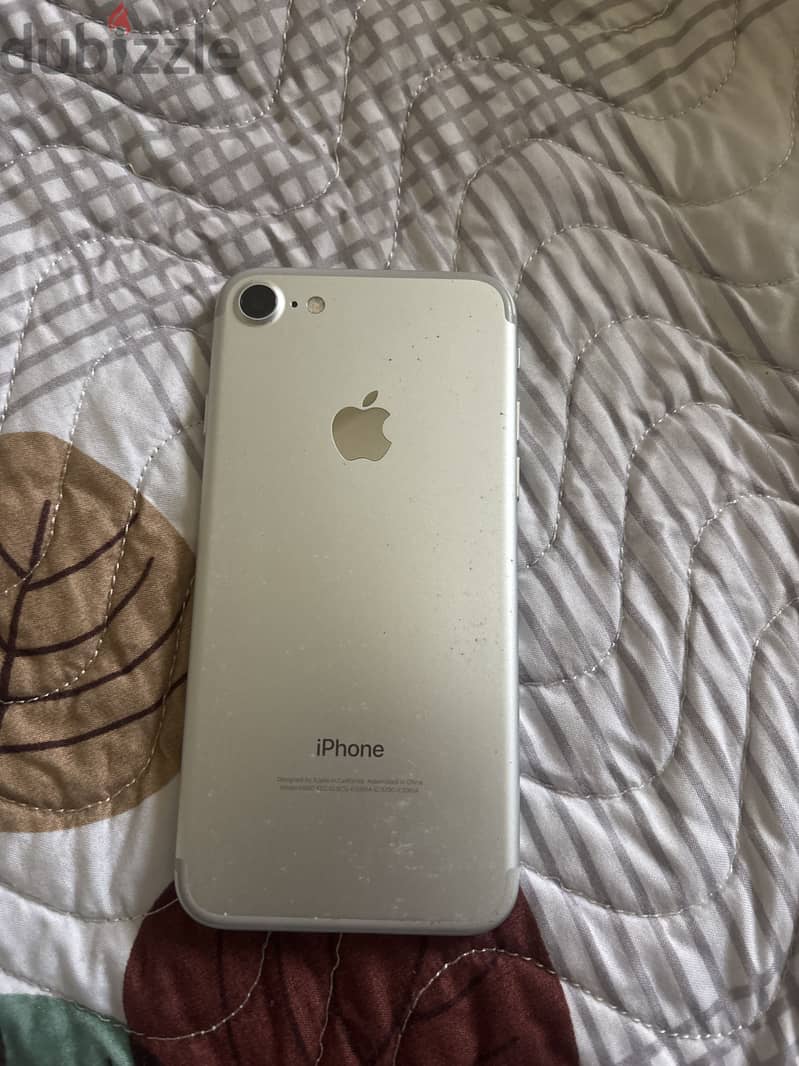 Apple - iPhone 7 1