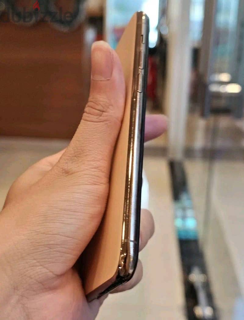 Apple - iPhone 11 Pro 1