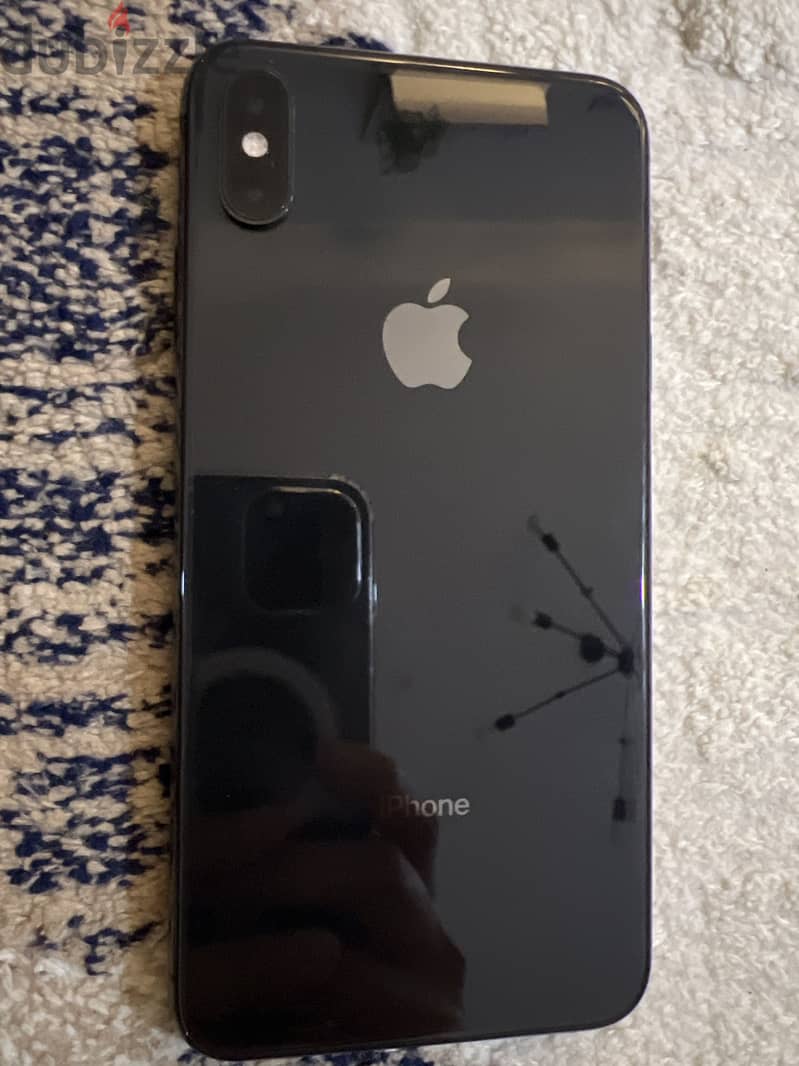 Apple - iPhone XS Max 1