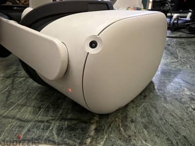 Oculus Meta Quest 2 128GB ممتازة، سعر نهائي للجاد