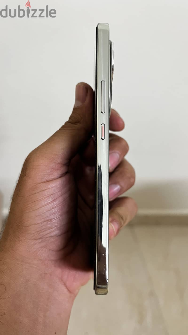 Huawei Nova 13 4