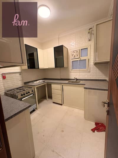 for rent in Paradise Compound with kitchen