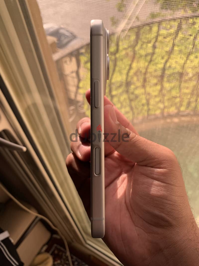 Apple - iPhone 17 Pro 3