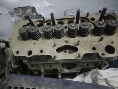 للبيع قطع غيار واكسسوار سيات 133