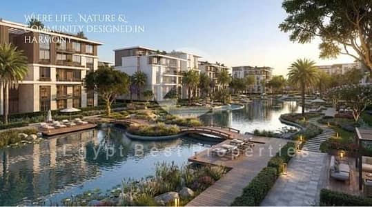 Prime location on Al Wahat Road Directly opposite MSA University. Close to Carrefour October. 5 minutes from Mall of Egypt. Easy access to Sheikh Zaye