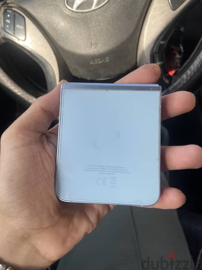 Samsung z flip 6 محتاج فلاتة شاشة as new