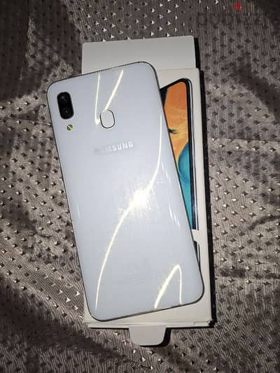 Samsung A30 for sale