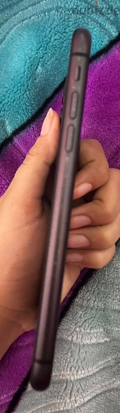 Apple - iPhone 11 2