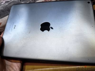 iPad 8 نسخة ال 128 GB space gray