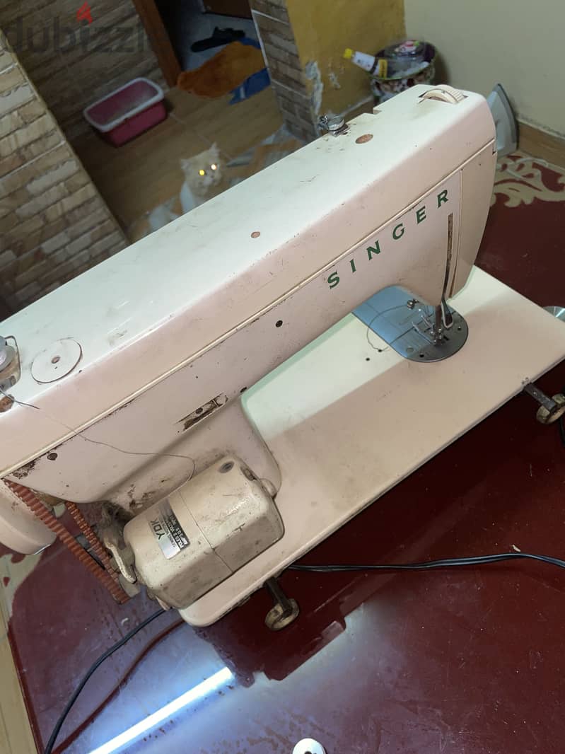 Singer 1
